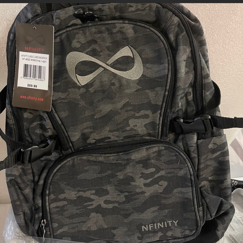 NWT Camouflage Nfinity backpack